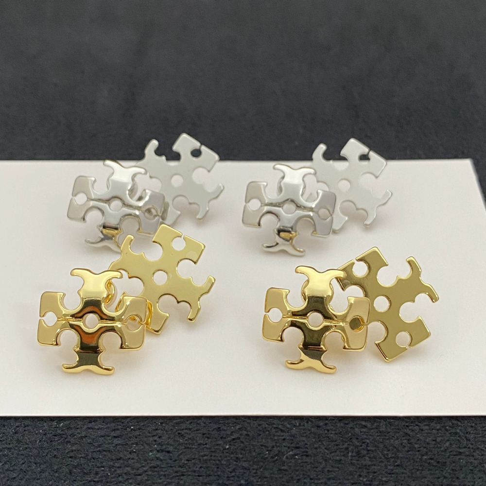 Tory Burch Polished Letter Reversible Stud Earrings Metal